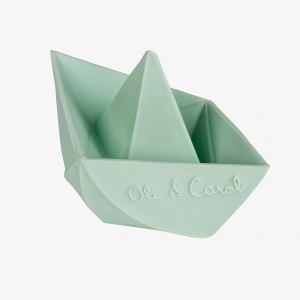 oli and carol origami boat